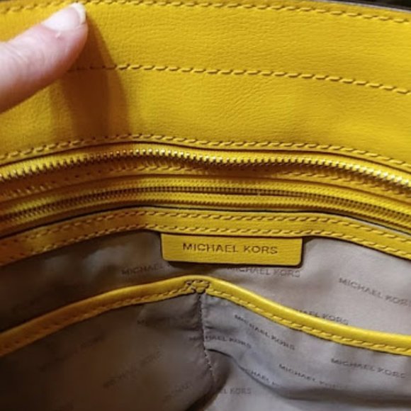 Authentic Yellow Michael Kors Bag and Wallet - Picture 6 of 15